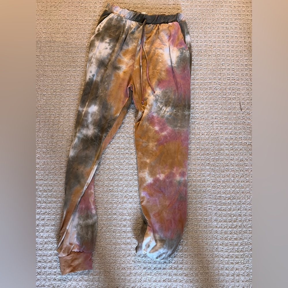 Vestique sweatpants